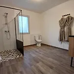 Casa vacanze Insolite Avec Jeux Et Jacuzzi