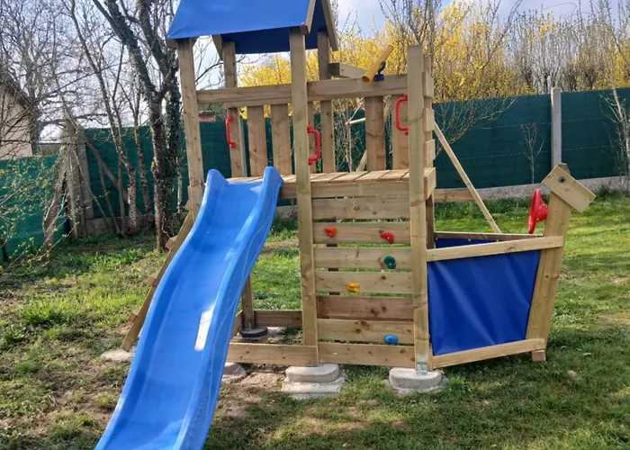 Insolite Avec Jeux Et Jacuzzi Soulosse-sous-Saint-Elophe